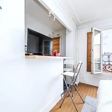 Cosy Et Equipe 17 - Ii * Paris